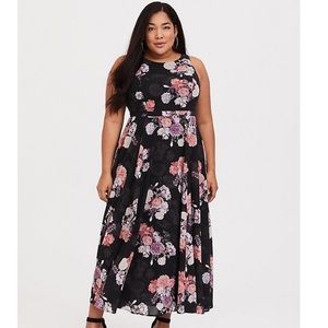 Torrid Size 22, worn once, super flattering!!